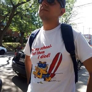 Meet your Posher, Ernesto